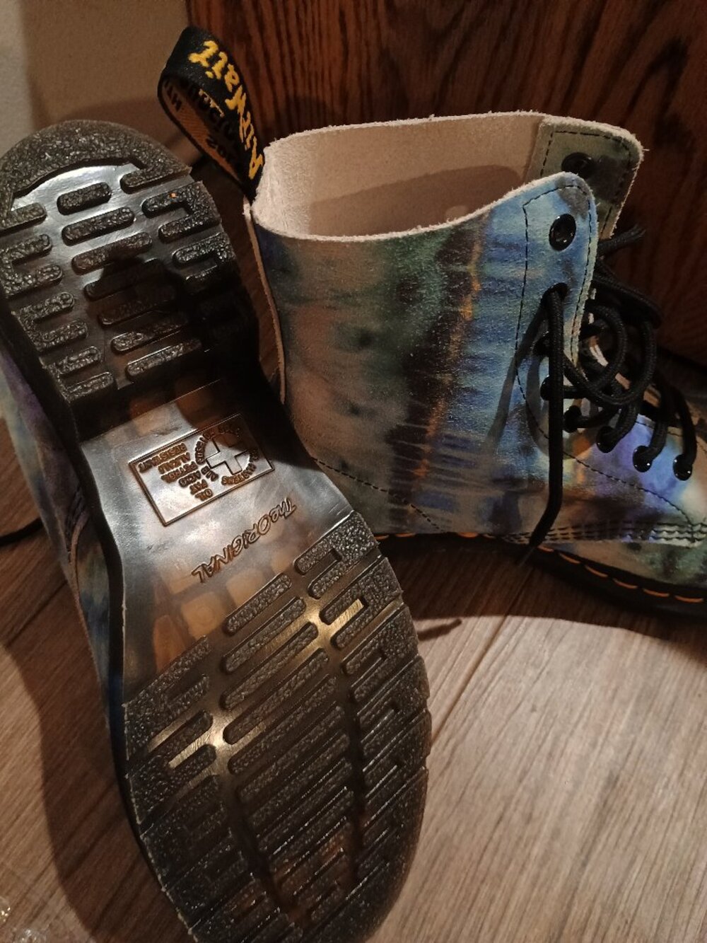 Dr. Martens size 10 1460 Pascal Tie Dye Blue Pattern Boot! - Picture 4 of 9